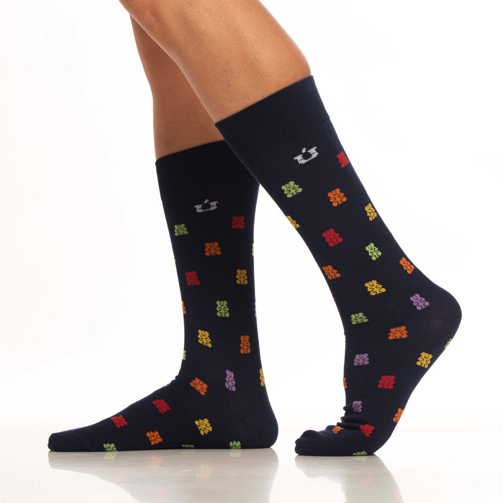 Mundo Unico men's Osito Azul casual crew socks with colorful gummy bear print